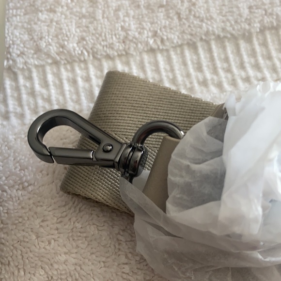 Mz Wallace Bowery Quatro Tote Small in Atmosphere - Picture 8 of 8